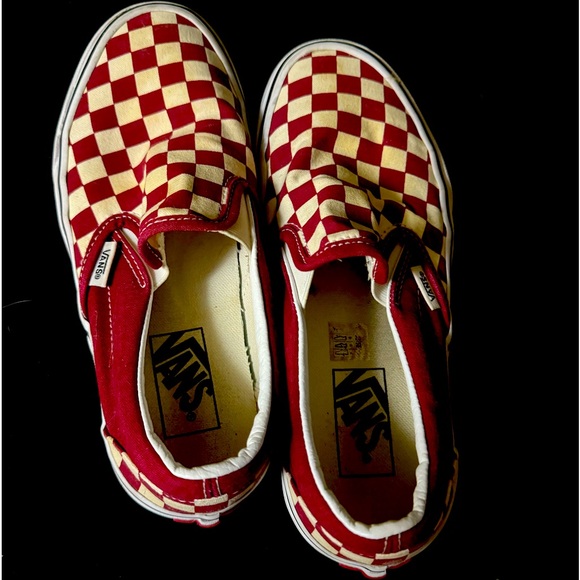 Red checker vans - Picture 1 of 4